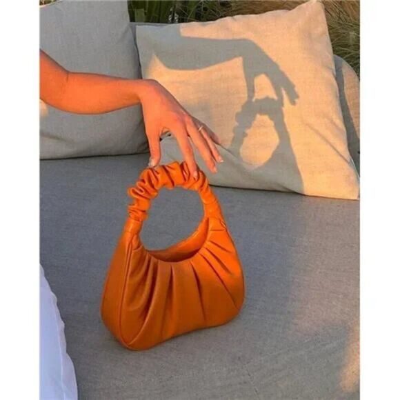 Women's Gabbi Ruched Hobo Handbag - Picture 3 of 9